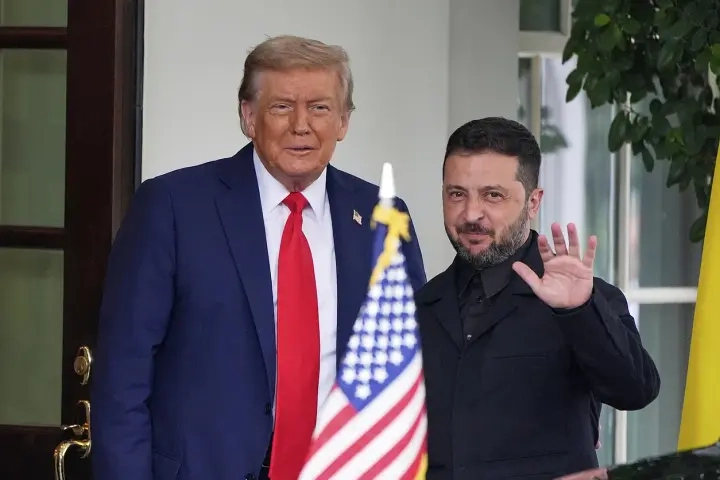 Trump and Zelenskyy Hold Closed Door White House Talks